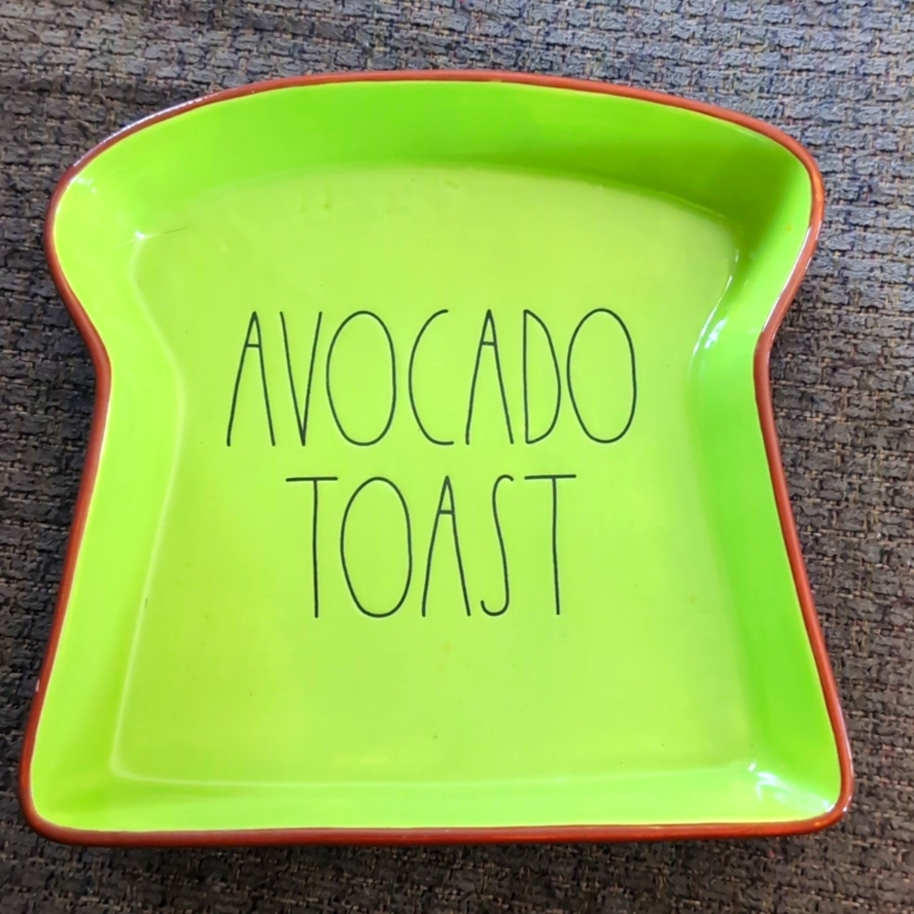 🎉HP🎉 New Rae Dunn ceramic Avocado Toast dish